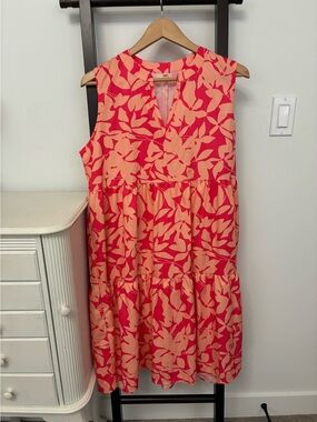 Sleeveless pink and Peach Floral Tiered Dress. Size XL. Pretty and lightweight